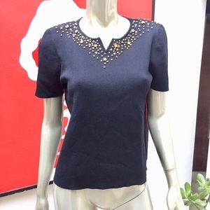 Alfred Dunner wooden beads black knit top PM